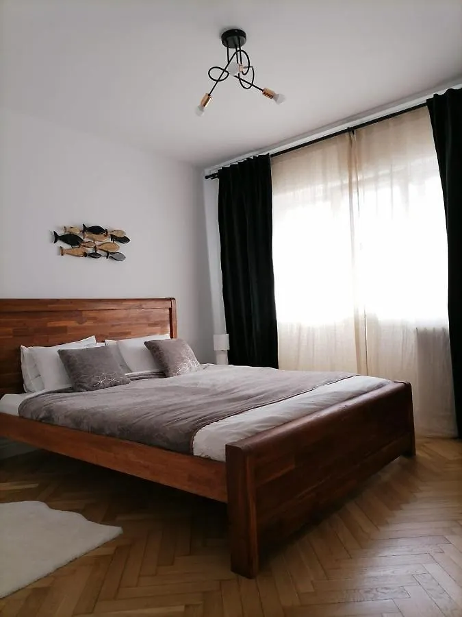 09Puzzlesuites Бухарест