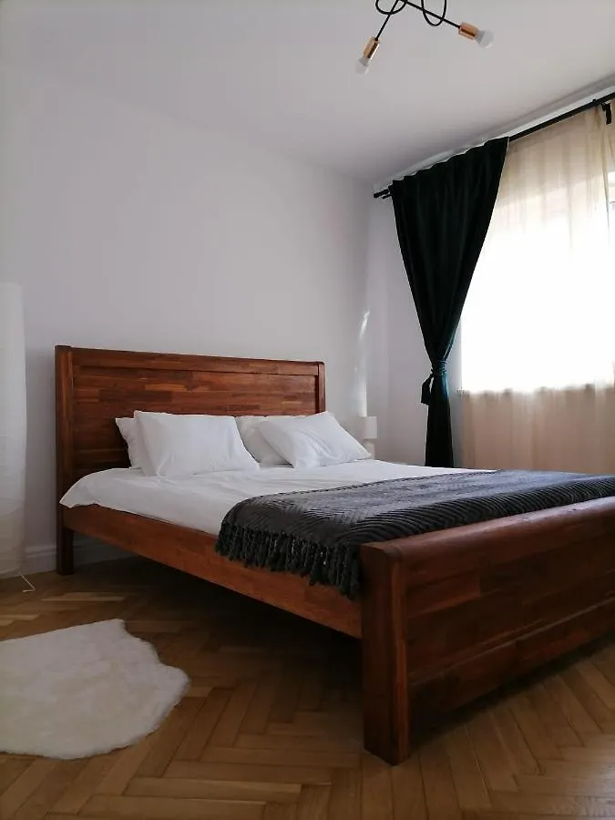 09PuzzleSuites Bucarest Appartamento